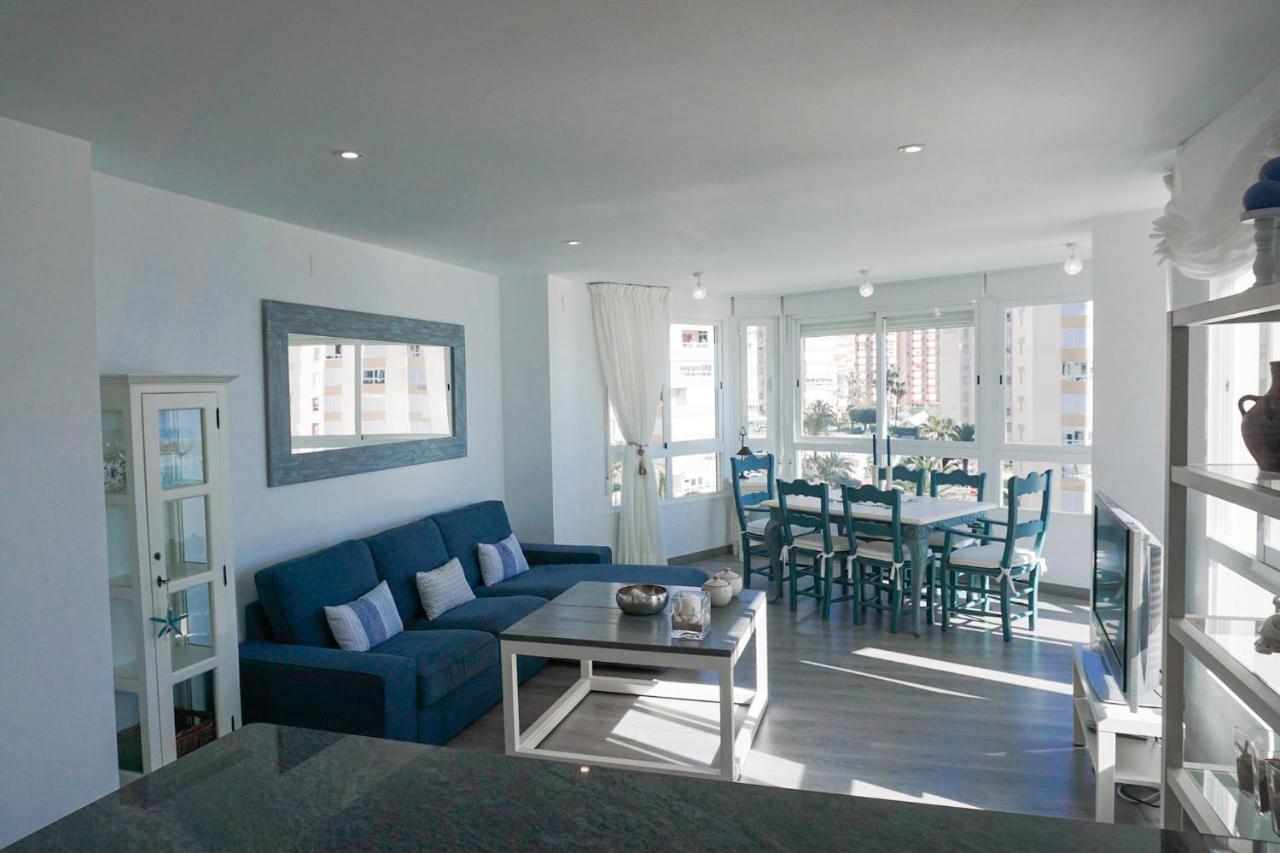 Wintowinrentals Amazing Apartment With Sea View Малага Экстерьер фото