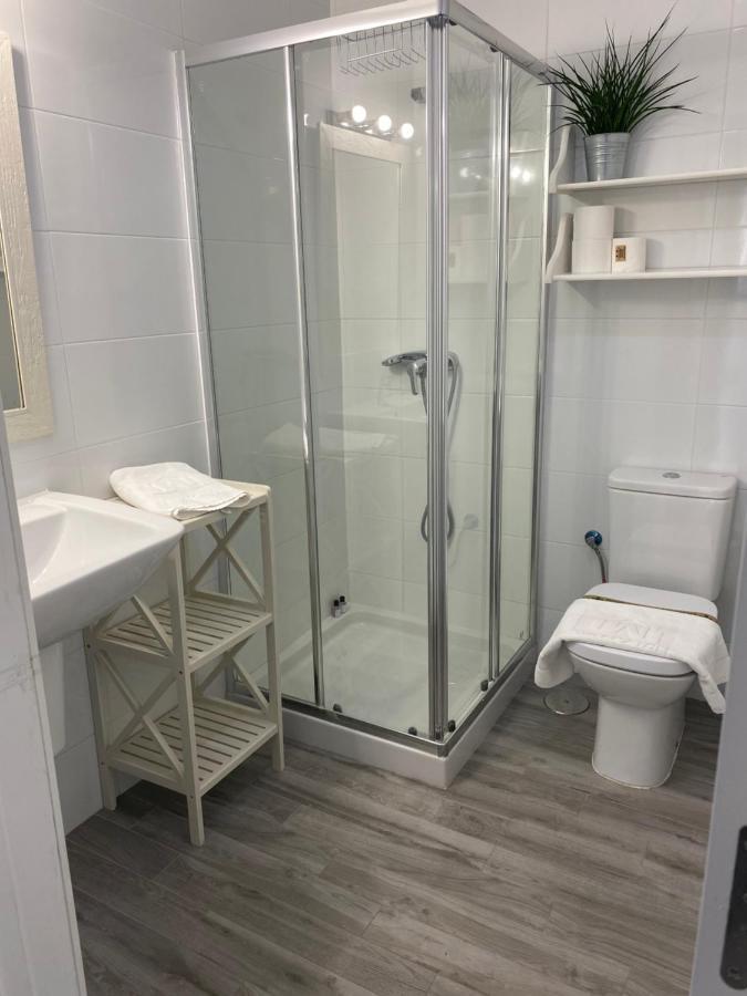 Wintowinrentals Amazing Apartment With Sea View Малага Экстерьер фото